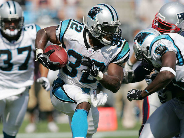 CHARLOTTE, NC - SEPTEMBER 18: Rod Smart #32 of the Carolina Panthers returns a kick against the New England Patriots at Bank of America Stadium on September 18, 2005 in Charlotte, North Carolina. The Panthers defeated the Patriots 27-17.