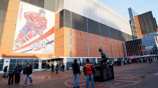 MONTREAL - JANUARY 25: Fans walk outside of the Bell Centre prior to the 2009 NHL All-Star game at the Bell Centre on January 25, 2009 in Montreal, Canada.