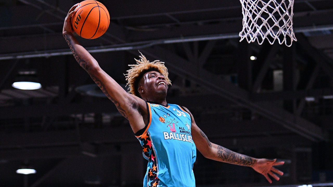 LONG BEACH, CA - MAY 04: Forward Terry Armstrong, headed to the Arizona Wildcats, goes up for a dunk during the 2019 Ballislife All-American game on May 4, 2019 at Long Beach Convention Center in Long Beach, CA.