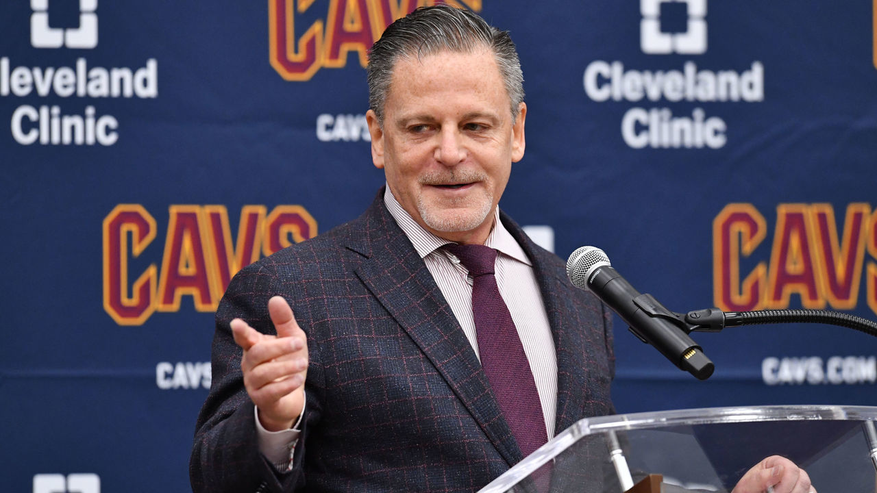 INDEPENDENCE, OHIO - MAY 21: Dan Gilbert Cleveland Cavaliers owner talks during a press conference introducing new head coach John Beilein at Cleveland Clinic Courts on May 21, 2019 in Independence, Ohio.