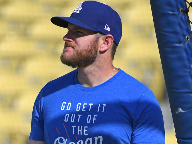 Max Muncy trolls Madison Bumgarner with 'Go get it out of the