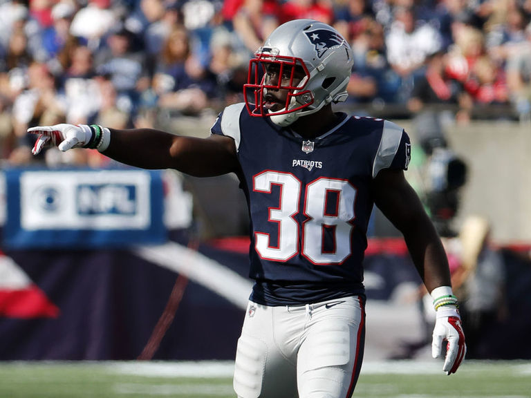 Kenjon Barner thankful for unexpected Super Bowl ring from Patriots - NBC  Sports