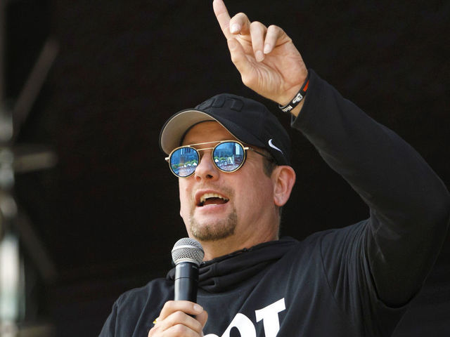 TORONTO, ON - JUNE 17: Head Coach Nick Nurse of the Toronto Raptors makes an announcement during the Toronto Raptors Championship Victory Parade on June 17, 2019 in Toronto, Ontario. NOTE TO USER: User expressly acknowledges and agrees that, by downloading and/or using this photograph, user is consenting to the terms and conditions of Getty Images License Agreement. Mandatory Copyright Notice: Copyright 2019 NBAE