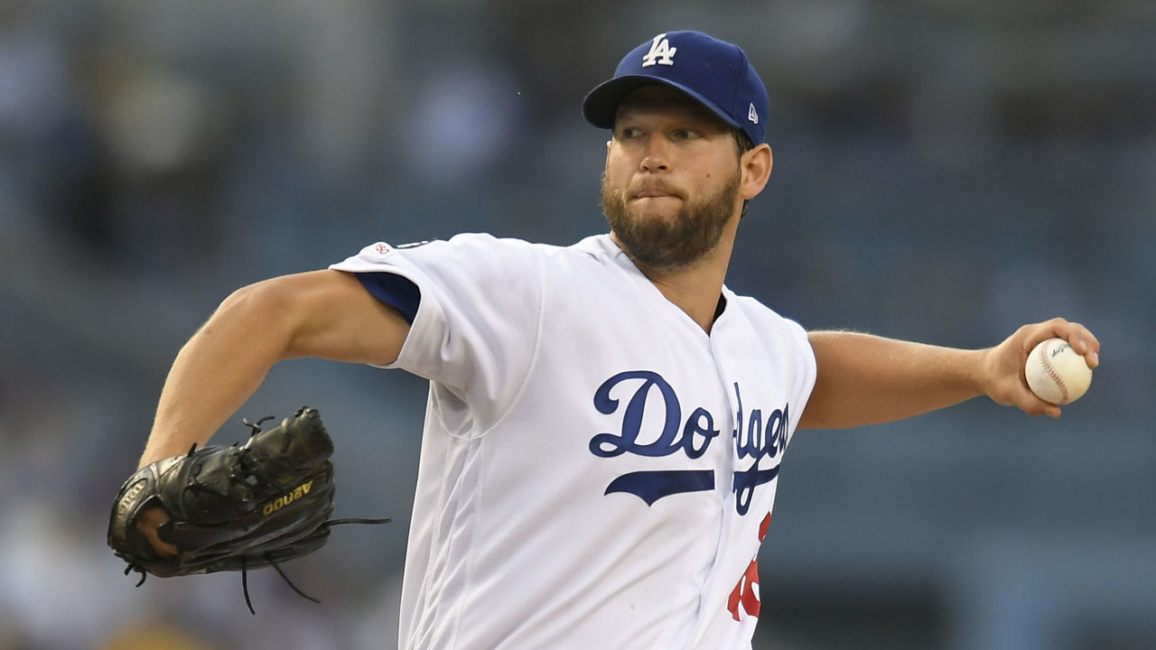 LOS ANGELES, CA - JUNE 18: Clayton Kershaw #22 of the Los Angeles Dodgers poitches to the San Francisco Giants in the first inning at Dodger Stadium on June 18, 2019 in Los Angeles, California.