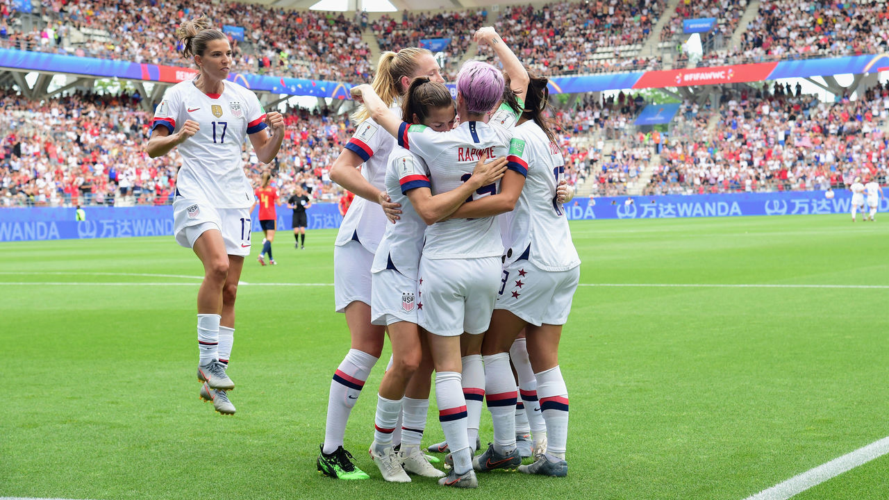 REIMS, FRANCE - JUNE 24: Megan Rapinoe of USA celebrates with her teammates her first goal during the 2019 FIFA Women's World Cup France Round Of 16 match between Spain and USA at Stade Auguste Delaune on June 24, 2019 in Reims, France.