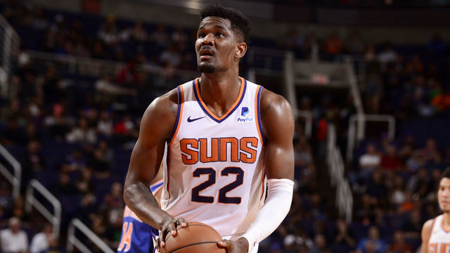 PHOENIX, AZ - MARCH 6: Deandre Ayton #22 of the Phoenix Suns shoots a free-throw against the New York Knicks on March 6, 2019 at Talking Stick Resort Arena in Phoenix, Arizona. Mandatory Copyright Notice: Copyright 2019 NBAE