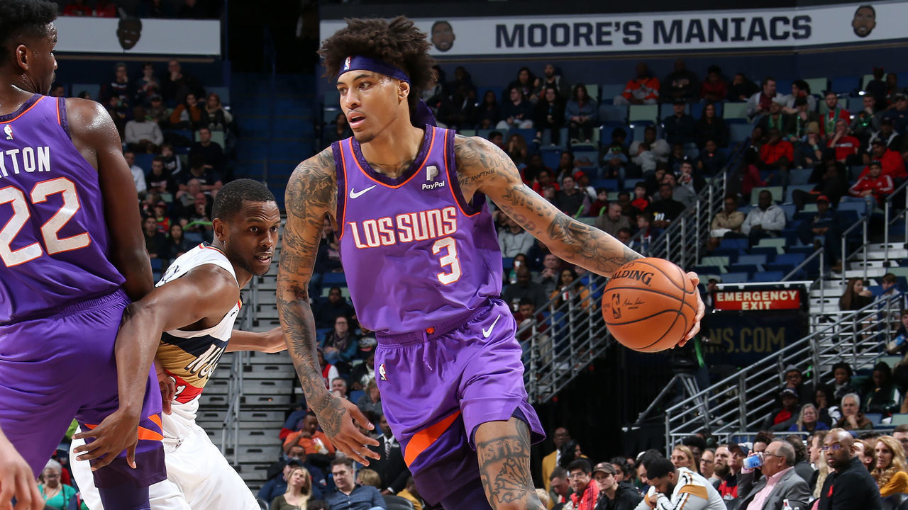 NEW ORLEANS, LA - MARCH 16: Kelly Oubre Jr. #3 of the Phoenix Suns handles the ball against the New Orleans Pelicans on March 16, 2019 at the Smoothie King Center in New Orleans, Louisiana. Mandatory Copyright Notice: Copyright 2019 NBAE