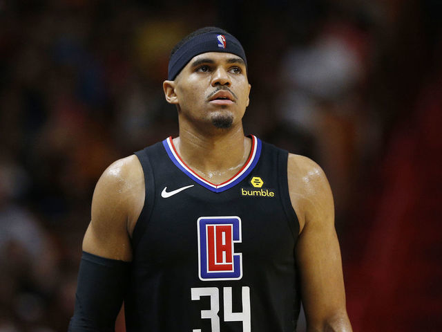 MIAMI, FLORIDA - JANUARY 23: Tobias Harris #34 of the LA Clippers in action against the Miami Heat at American Airlines Arena on January 23, 2019 in Miami, Florida.