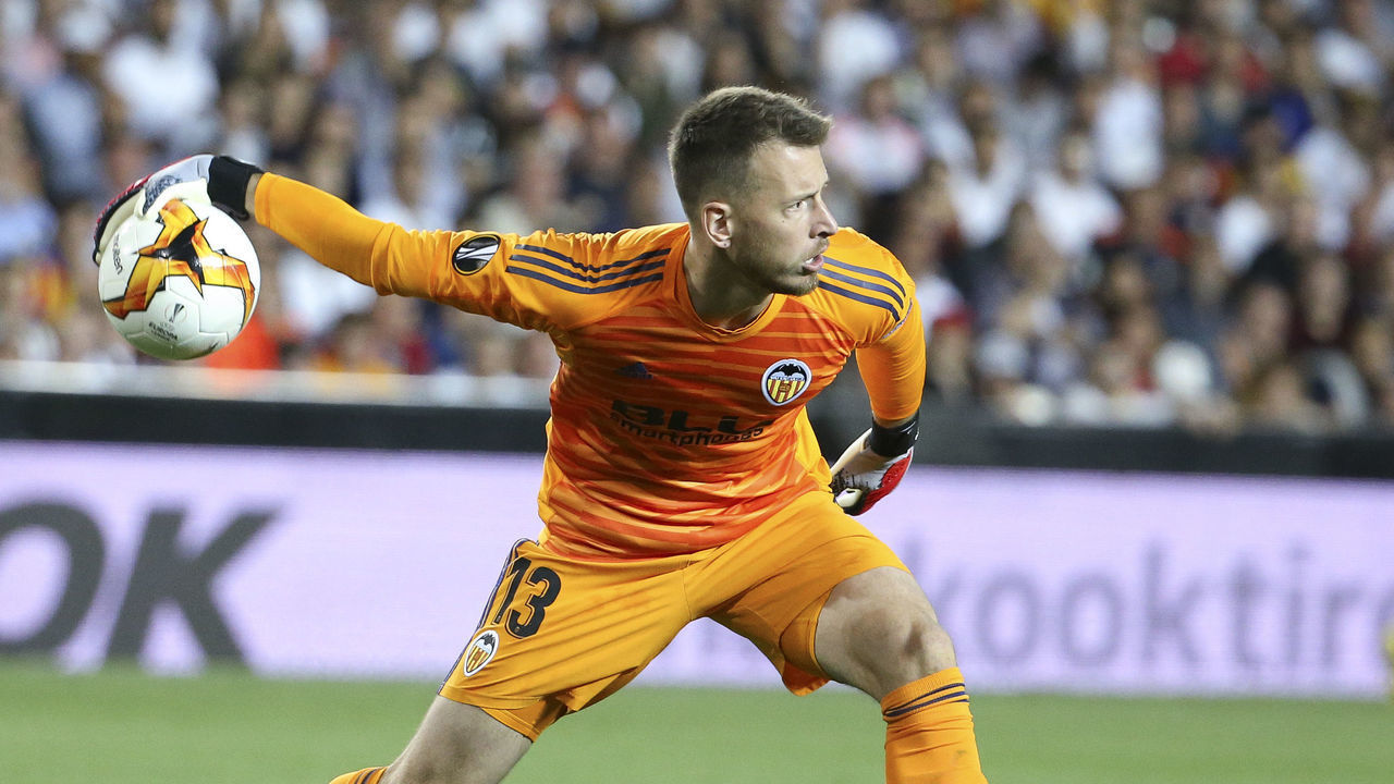 VALENCIA, SPAIN - MAY 9: Goalkeeper of Valencia Norberto Murara Neto during the UEFA Europa League Semi Final Second Leg match between Valencia CF and Arsenal at Estadio Mestalla on May 9, 2019 in Valencia, Spain.