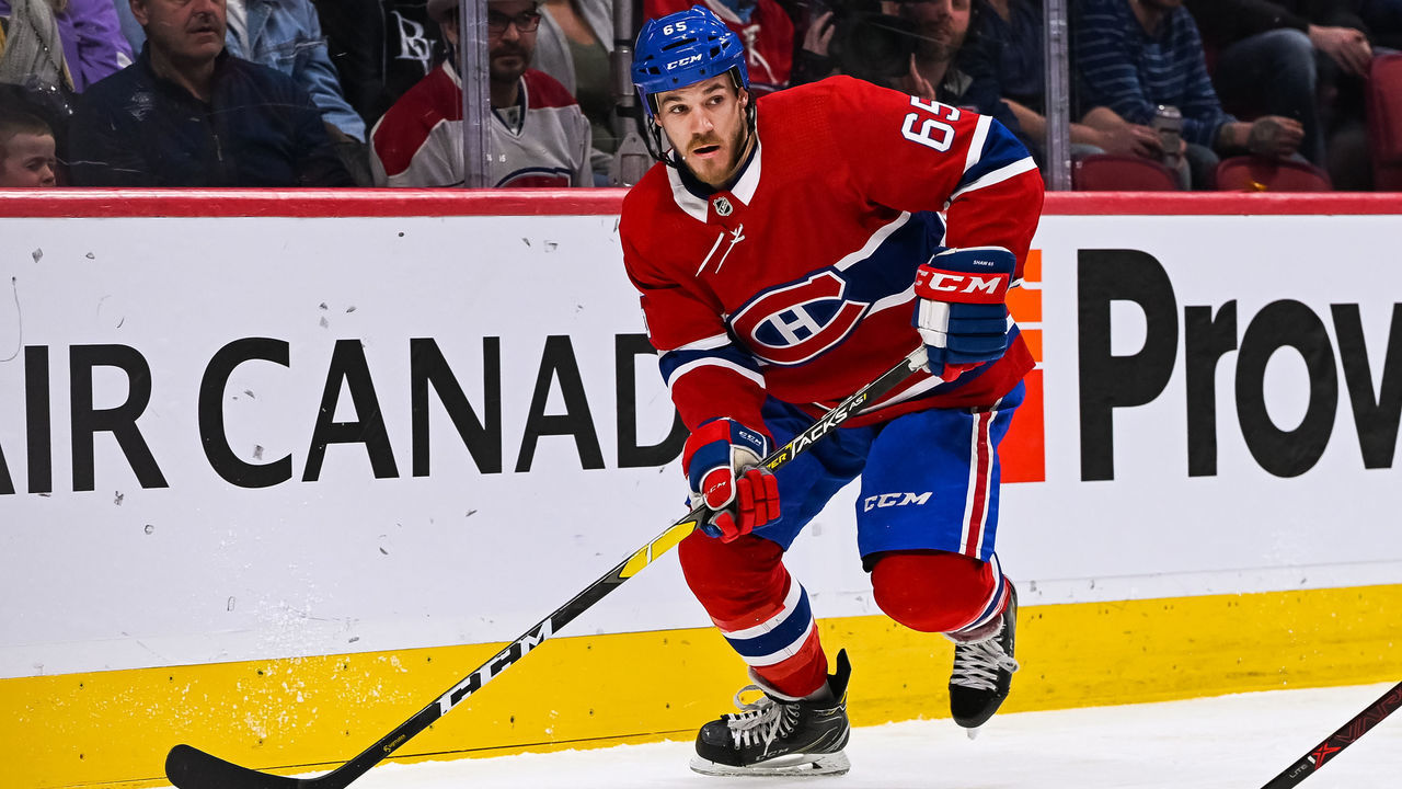 MONTREAL, QC - MARCH 16: Montreal Canadiens right wing Andrew Shaw (65) looks for a pass target during the Chicago Blackhawks versus the Montreal Canadiens game on March 16, 2019, at Bell Centre in Montreal, QC