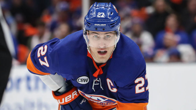 UNIONDALE, NY - APRIL 12: New York Islanders left wing Anders Lee (27) gets set for the face-off during game 2 of the first round of the Stanley Cup Playoffs between the New York Islanders and the Pittsburgh Penguins on April 14, 2019 at the Nassau Veterans Memorial Coliseum in Uniondale, NY.