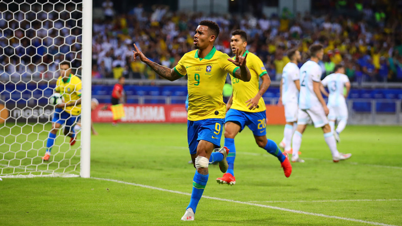 BELO HORIZONTE, BRAZIL - JULY 02: Gabriel Jesus of Brazil celebrates scoring the opening goal during the Copa America Brazil 2019 Semi Final match between Brazil and Argentina at Mineirao Stadium on July 02, 2019 in Belo Horizonte, Brazil.