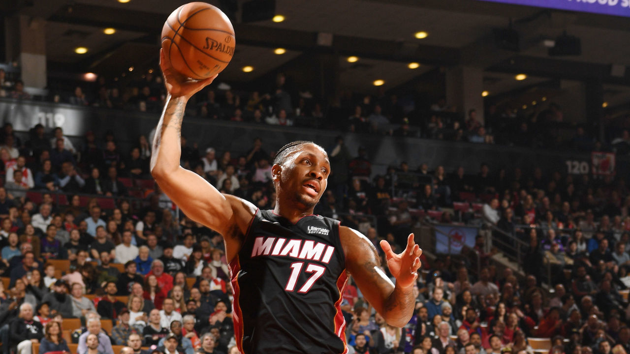 TORONTO, CANADA - APRIL 7: Rodney McGruder #17 of the Miami Heat grabs a rebound during the game against the Toronto Raptors on April 7, 2019 at the Scotiabank Arena in Toronto, Ontario, Canada. Mandatory Copyright Notice: Copyright 2019 NBAE