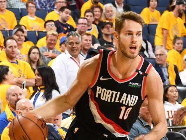 OAKLAND, CA - MAY 14: Jake Layman #10 of the Portland Trail Blazers drives to the basket against the Golden State Warriors during Game One of the 2019 Western Conference Finals of the NBA Playoffs at the ORACLE Arena on May 14, 2019 in Oakland, California. Mandatory Copyright Notice: Copyright 2019 NBAE