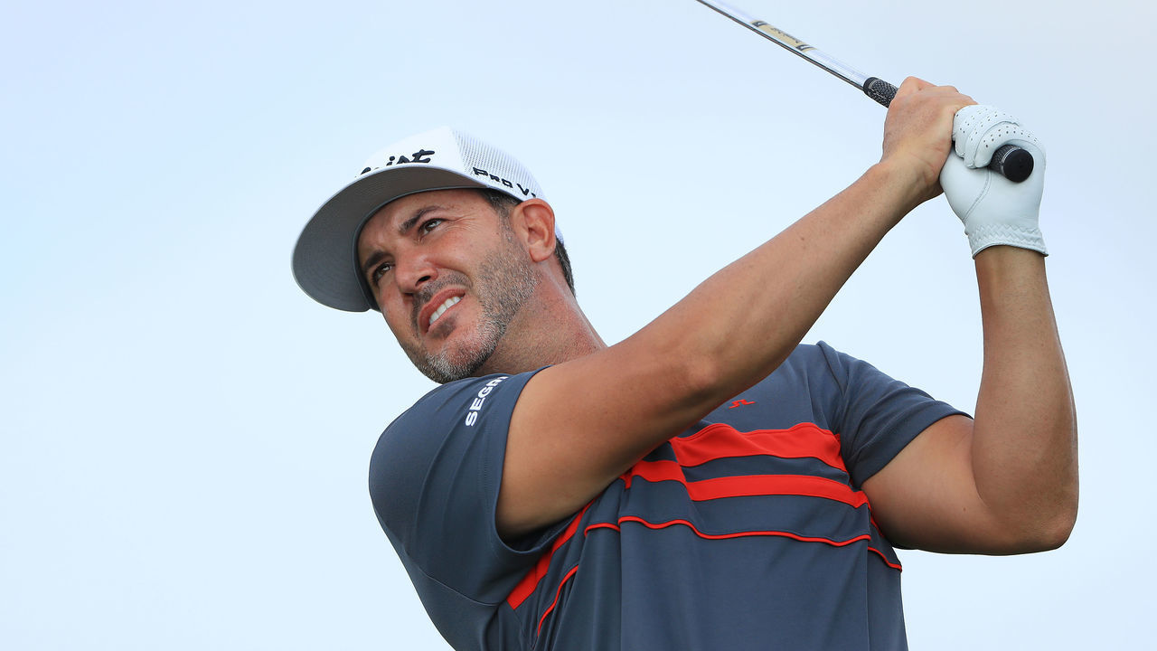 BLAINE, MINNESOTA - JULY 04: Scott Piercy of the United States plays his shot from the 17th tee during the first round of the 3M Open at TPC Twin Cities on July 04, 2019 in Blaine, Minnesota.