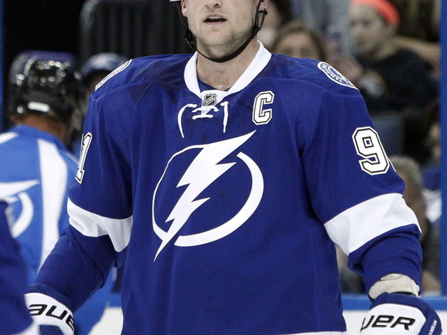 Stamkos on last year's injury: 'I'm hoping one day I’ll wake up and it just feels like a regular leg'