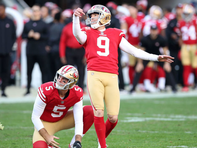 SANTA CLARA, CA - DECEMBER 23: Robbie Gould #9 of the San Francisco 49ers kicks during the game against the Chicago Bears at Levi Stadium on December 23, 2018 in Santa Clara, CA. The Bears defeated the 49ers 14-9.