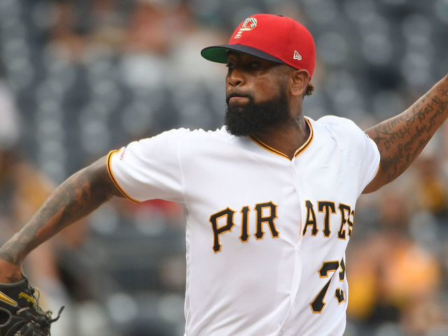 MLB trade deadline: Dodgers pursue Pirates' Felipe Vazquez - Los