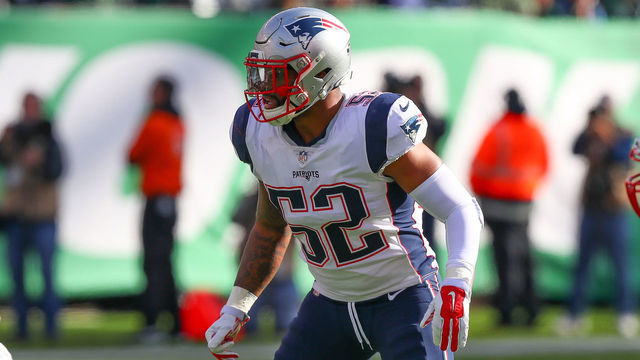 EAST RUTHERFORD, NJ - NOVEMBER 25: New England Patriots outside linebacker Elandon Roberts (52) during the National Football League game between the New England Patriots and the New York Jets on November 25, 2018 at MetLife Stadium in East Rutherford, NJ.