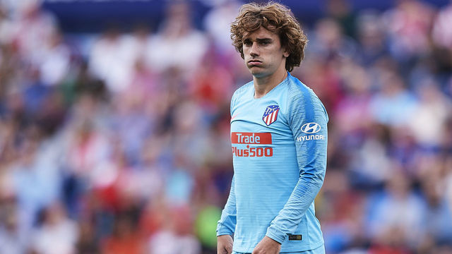 VALENCIA, SPAIN - MAY 18: Antoine Griezmann of Club Atletico de Madrid looks on during the La Liga match between Levante UD and Club Atletico de Madrid at Ciutat de Valencia on May 18, 2019 in Valencia, Spain.