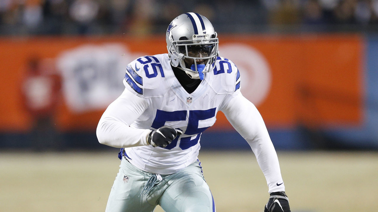 CHICAGO, IL - DECEMBER 4: Rolando McClain #55 of the Dallas Cowboys in action against the Chicago Bears during the game at Soldier Field on December 4, 2014 in Chicago, Illinios. The Cowboys defeated the Bears 41-28.