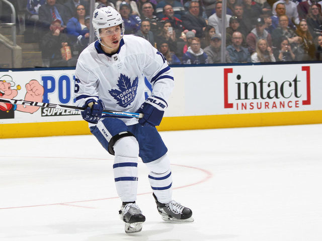 TORONTO, ON - MARCH 11: Mitchell Marner #16 of the Toronto Maple Leafs looks to tip an incoming puck against the Tampa Bay Lightning during an NHL game at Scotiabank Arena on March 11, 2019 in Toronto, Ontario, Canada. The Lightning defeated the Maple Leafs 6-2.