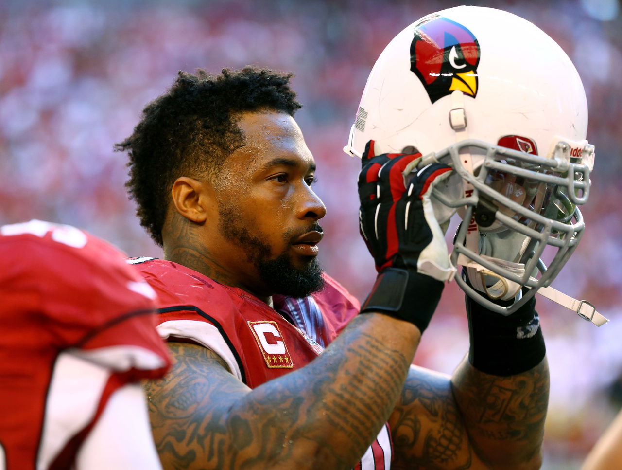 Darnell Dockett retires after 10 seasons in NFL