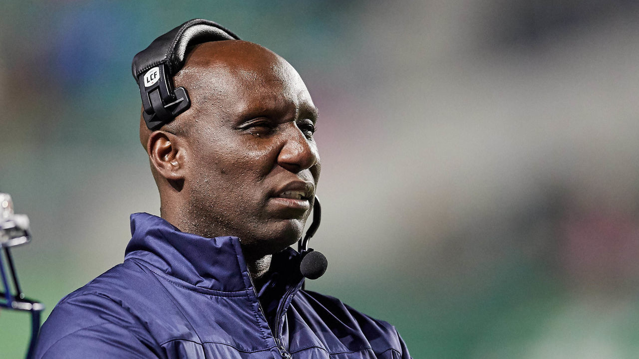 REGINA, SK - OCTOBER 27: Head coach Kavis Reed of the Montreal Alouettes on the sideline during the game between the Montreal Alouettes and Saskatchewan Roughriders at Mosaic Stadium on October 27, 2017 in Regina, Canada.