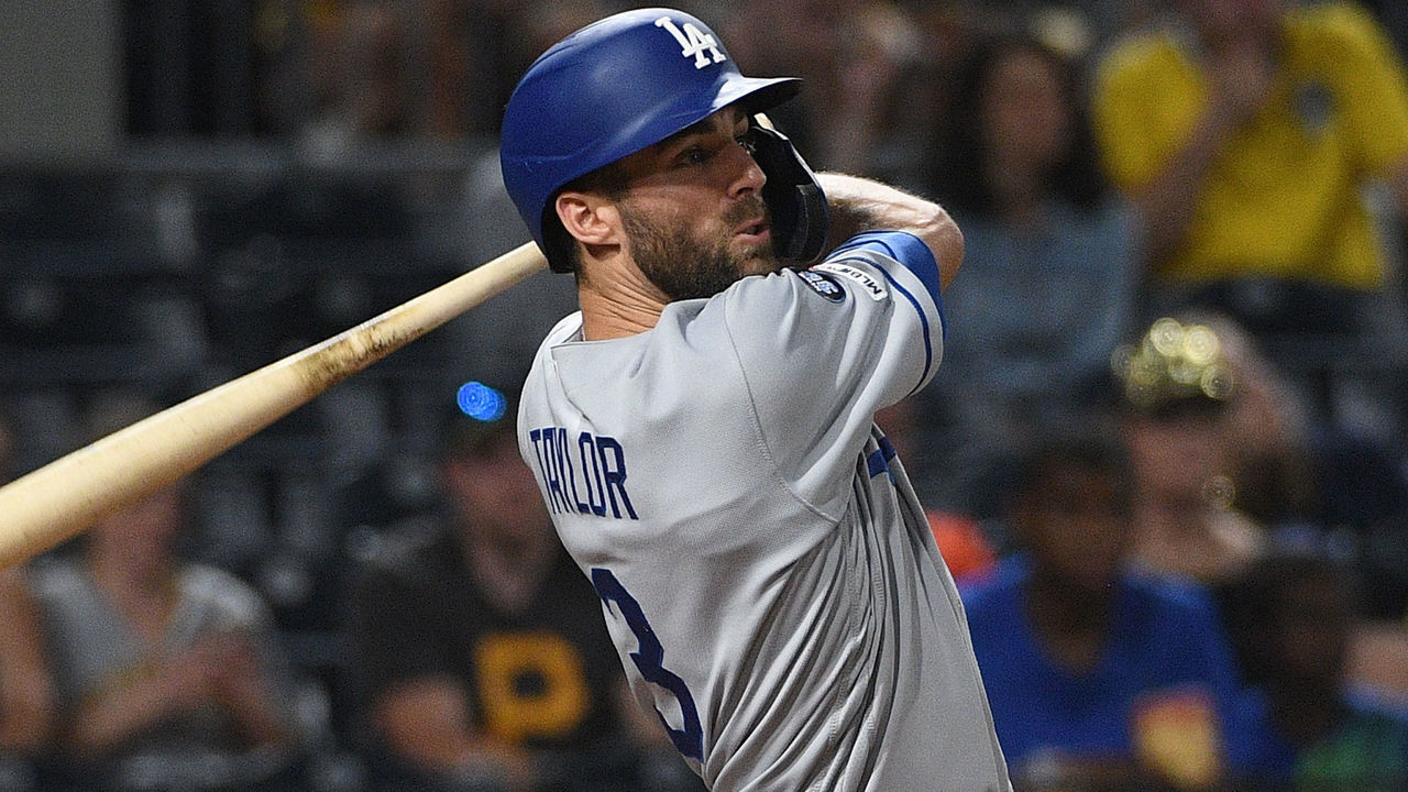 PITTSBURGH, PA - MAY 25: Chris Taylor #3 of the Los Angeles Dodgers doubles to right field in the sixth inning during the game against the Pittsburgh Pirates at PNC Park on May 25, 2019 in Pittsburgh, Pennsylvania.