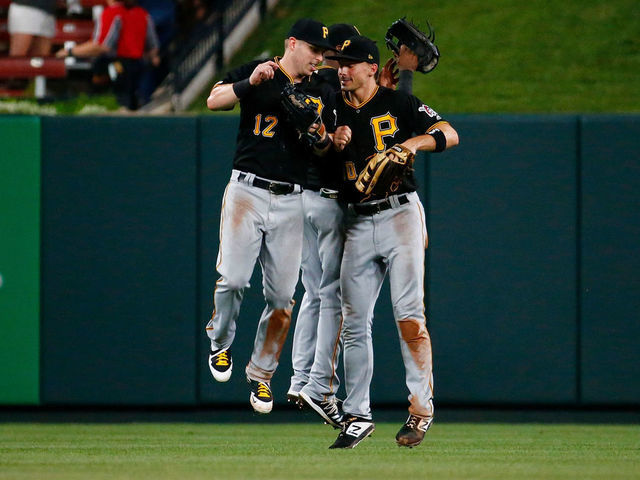 Cardinals score in 9th for 1-0 win over Pirates