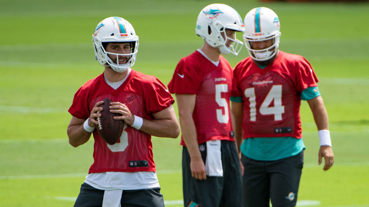DAVIE, FL - MAY 21: Josh Rosen #3 of the Miami Dolphins performing practice drills during the second week OTAs at Baptist Health Training Facility at Nova Southern University on on May 21, 2019 in Davie, Florida.
