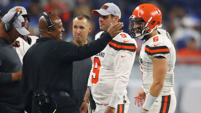 DETROIT, MI - AUGUST 30: Head coach Hue Jackson of the Cleveland Browns talks to Baker Mayfield #6 while playing the Detroit Lions during a preseason game at Ford Field on August 30, 2018 in Detroit, Michigan.