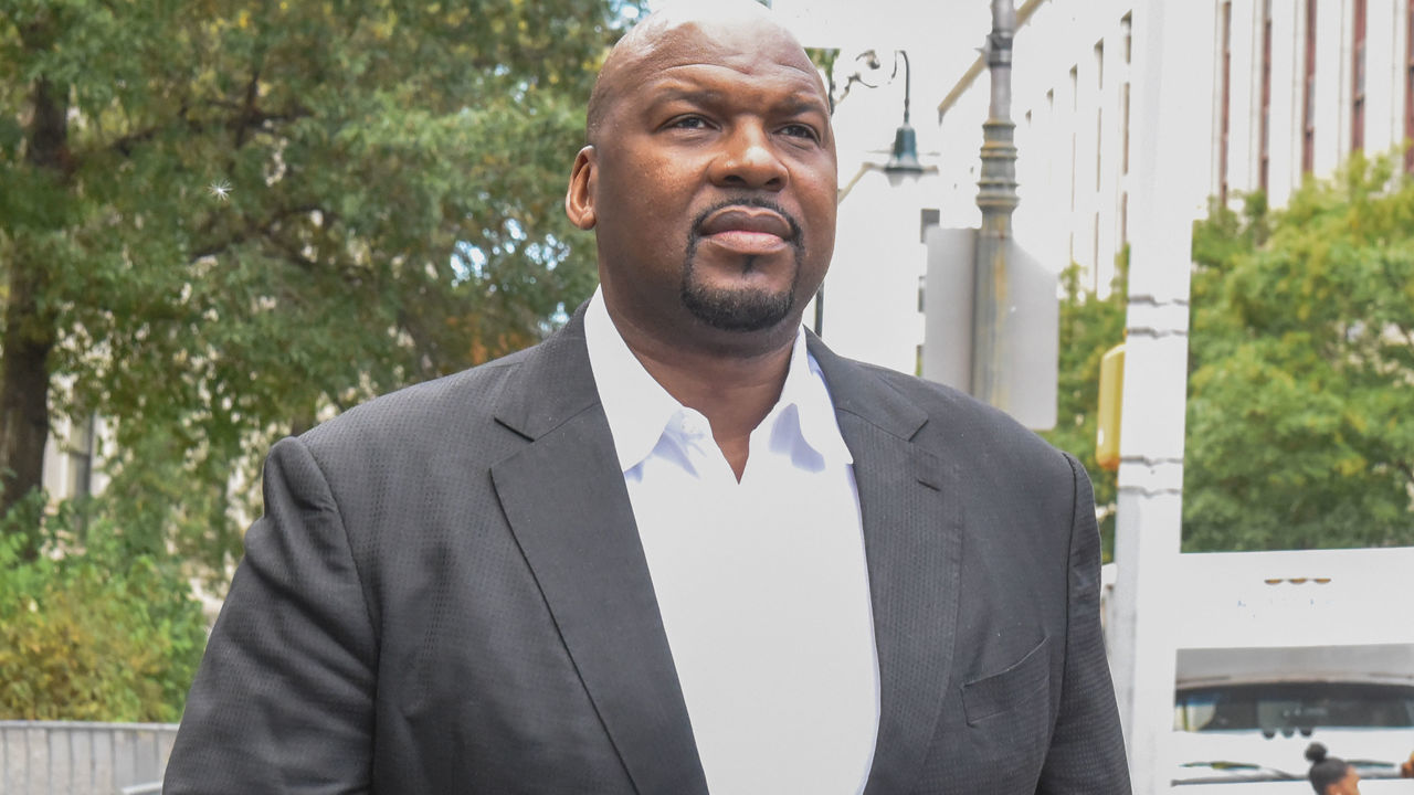 NEW YORK, NY - OCTOBER 10: Chuck Person exits the Federal Courthouse in Manhattan on October 10, 2017 in New York City. Several people associated with NCAA Basketball have been charged as part of a corruption ring.