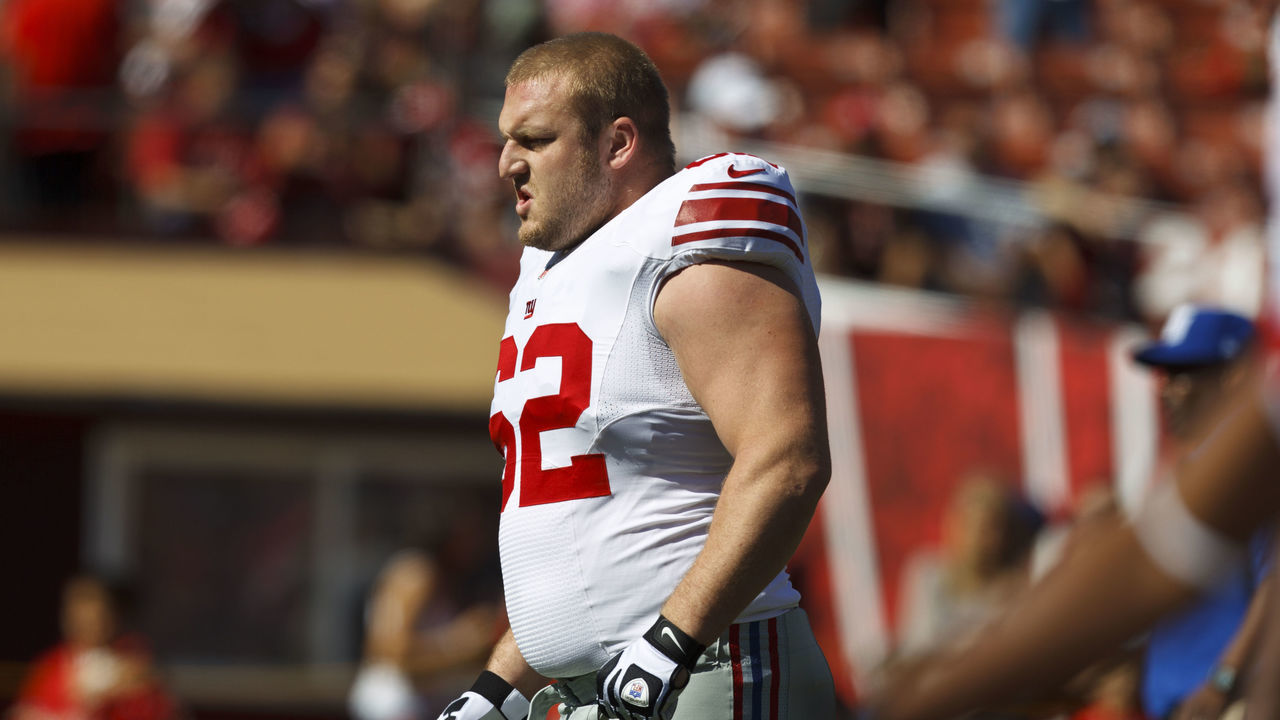 SAN FRANCISCO, CA - OCTOBER 14: Guard Mitch Petrus #62 of the New York Giants warms up before the game against the San Francisco 49ers at Candlestick Park on October 14, 2012 in San Francisco, California. The New York Giants defeated the San Francisco 49ers 26-3. Photo by Jason O. Watson/Getty Images)