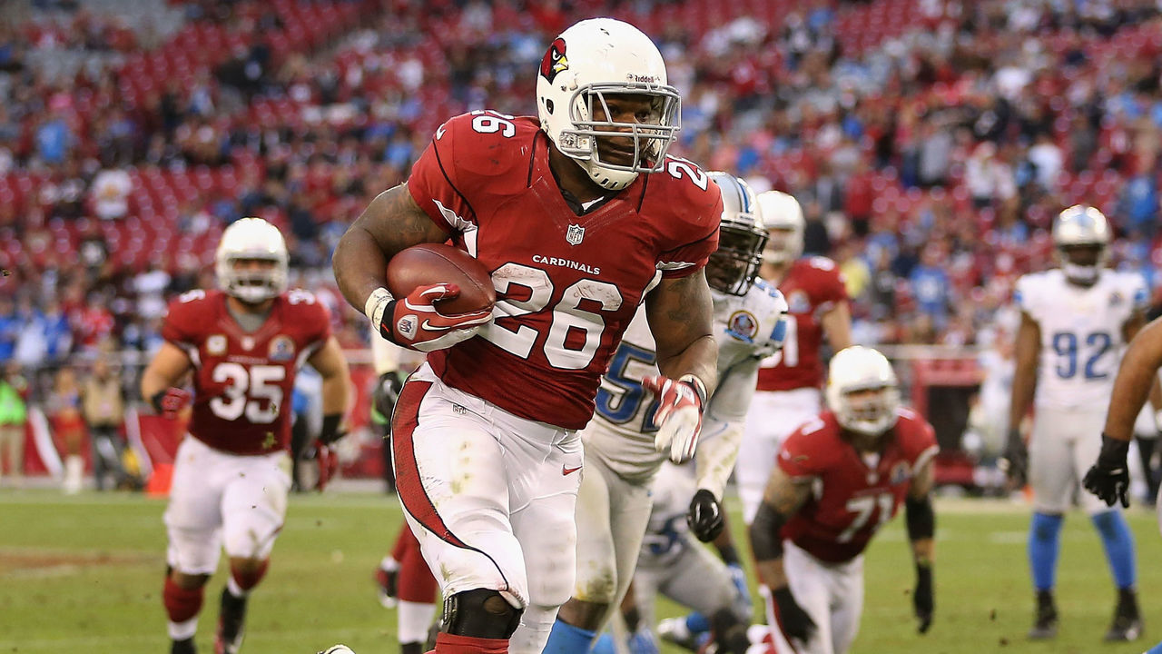 GLENDALE, AZ - DECEMBER 16: Running back Beanie Wells #26 of the Arizona Cardinals carries the football on a 31 yard rushing touchdown against the Detroit Lions during the fourth quarter of the NFL game at the University of Phoenix Stadium on December 16, 2012 in Glendale, Arizona. The Cardinals defeated the Lions 38-10.