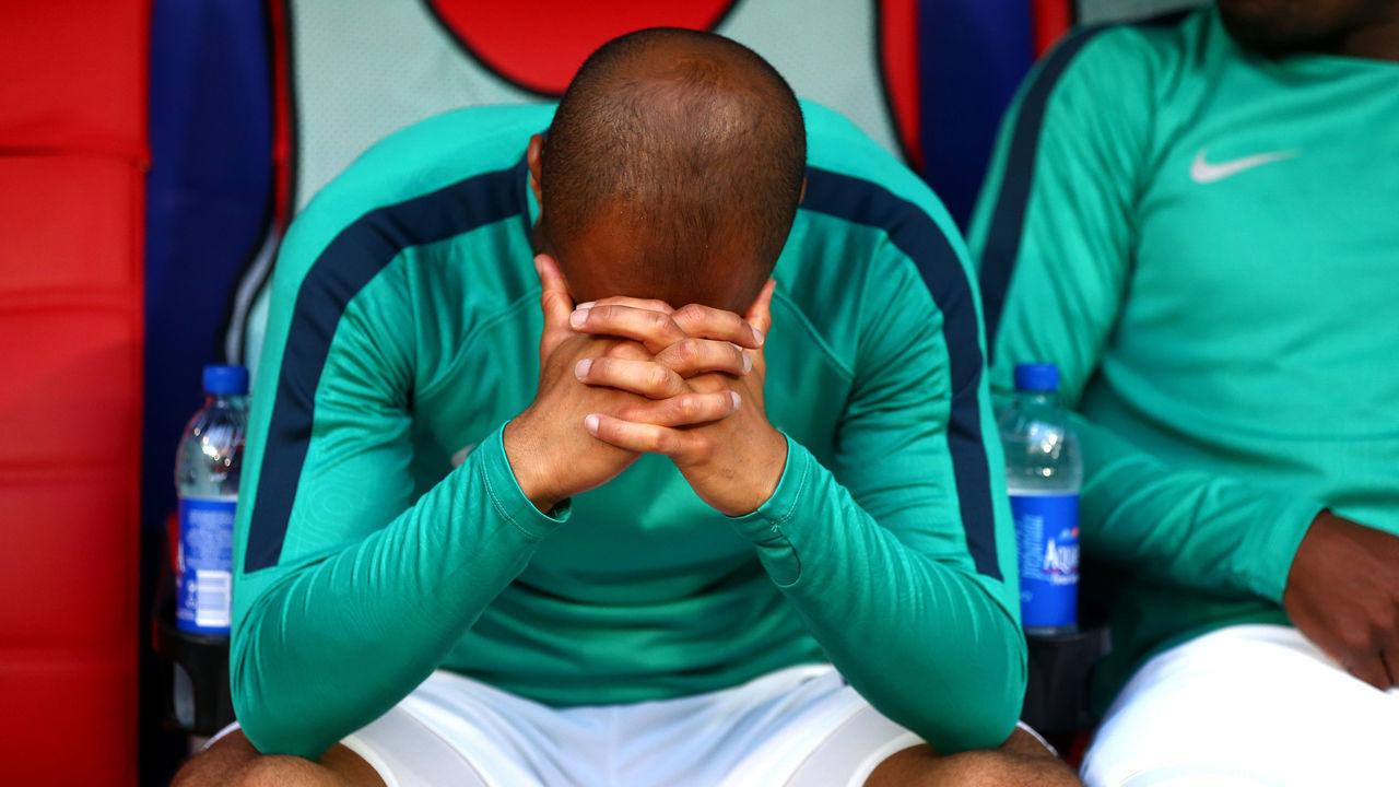 MADRID, SPAIN - JUNE 01:Lucas Moura of Tottenham Hotspur holds his head in his hands as he sits in the dug out ahead of the UEFA Champions League Final between Tottenham Hotspur and Liverpool at Estadio Wanda Metropolitano on June 01, 2019 in Madrid, Spain.