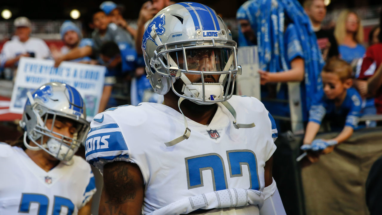 GLENDALE, AZ - DECEMBER 09: Detroit Lions cornerback Darius Slay (23) runs onto the field before the NFL football game between the Detroit Lions and the Arizona Cardinals on December 9, 2018 at State Farm Stadium in Glendale, Arizona.