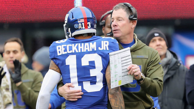 EAST RUTHERFORD, NJ - NOVEMBER 18: Head coach Pat Shurmur of the New York Giants congratulates player wide receiver Odell Beckham Jr. #13 as they take on the Tampa Bay Buccaneers in the second quarter at MetLife Stadium on November 18, 2018 in East Rutherford, New Jersey.