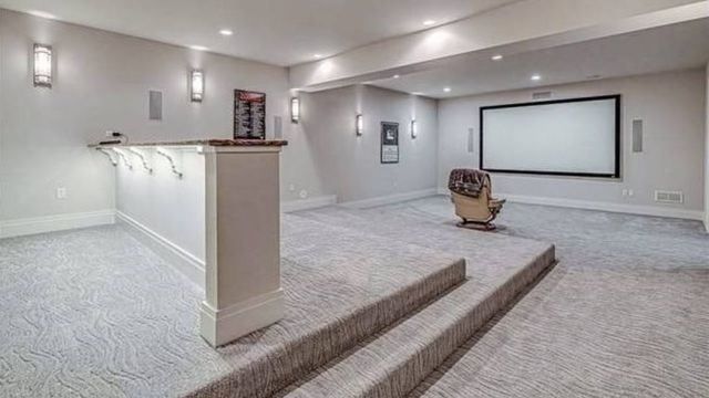 Kessel says he never used lonely theater room in Pittsburgh house
