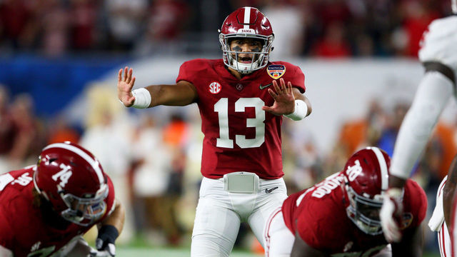 MIAMI GARDENS, FL - DECEMBER 29: Alabama Crimson Tide quarterback Tua Tagovailoa (13) changes the play at the line against the Oklahoma Sooners during the first quarter of the CFP Semifinal at the Orange Bowl on December 29, 2018 at Hard Rock Stadium in Miami Gardens, Florida.