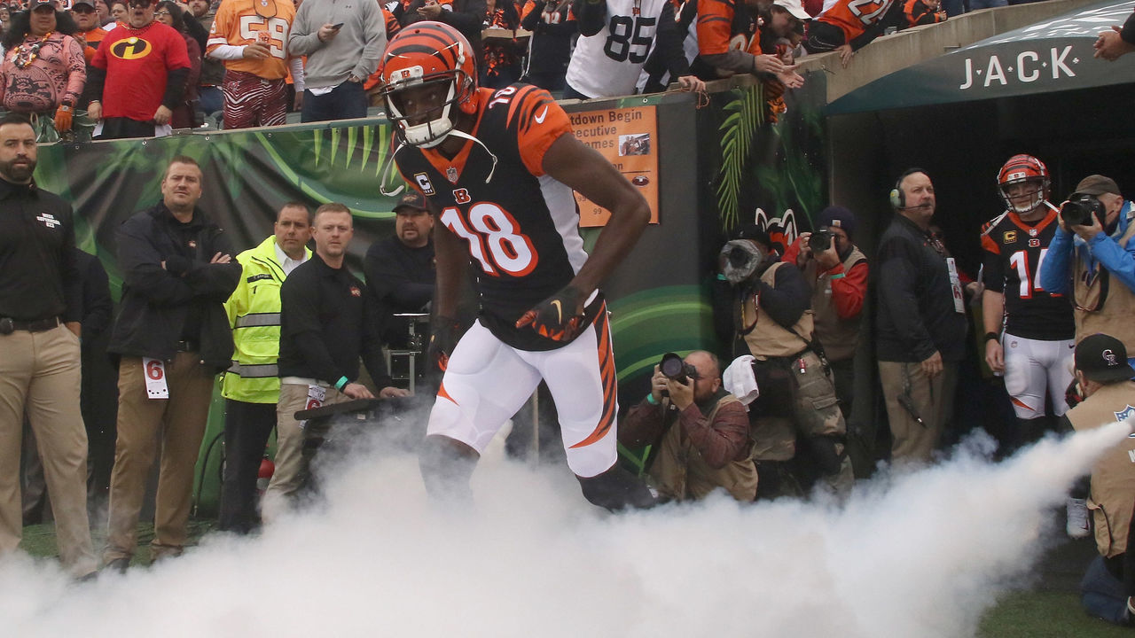 CINCINNATI, OH - OCTOBER 28: A.J. Green #18 of the Cincinnati Bengals takes the field for the game against the Tampa Bay Bucccaneers at Paul Brown Stadium on October 28, 2018 in Cincinnati, Ohio. The Bengals defeated the Buccaneers 37-34.