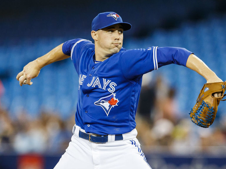 Astros acquire Aaron Sánchez and Joe Biagini from the Blue Jays