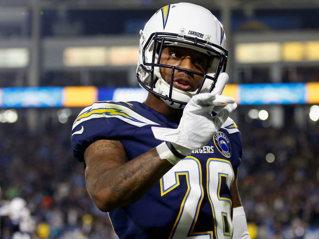 Raiders sign CB Casey Hayward