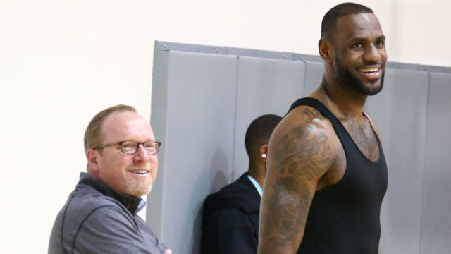 OAKLAND, CA - JUNE 12: General Manager David Griffin chats with LeBron James #23 of the Cleveland Cavaliers during practice and media availability as part of the 2016 NBA Finals on June 12, 2016 at Oakland Convention Center in Oakland, California. Mandatory Copyright Notice: Copyright 2016 NBAE