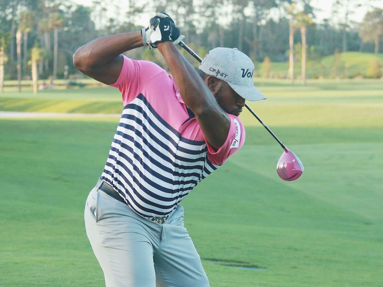 Watch World Long Drive champ 1st to hit ball over Niagara