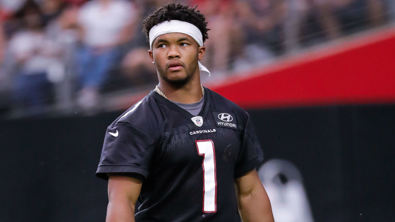 GLENDALE, AZ - JULY 25: Arizona Cardinals quarterback Kyler Murray (1) looks on during the Arizona Cardinals training camp on July 25, 2019 at State Farm Stadium in Glendale, Arizona.