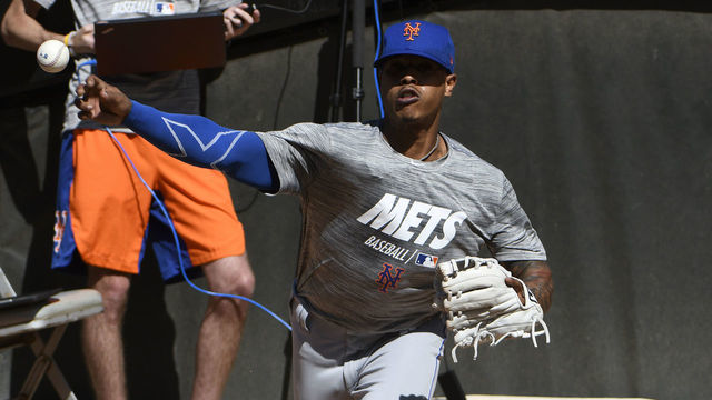 CHICAGO, ILLINOIS - JULY 31: Marcus Stroman #7 new pitcher of the New York Mets warms up in the bullpen before a game against the Chicago White Sox at Guaranteed Rate Field on July 31, 2019 in Chicago, Illinois.