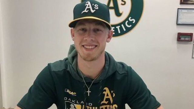 A's sign fan who went viral with 96-mph fastball in pitching cage