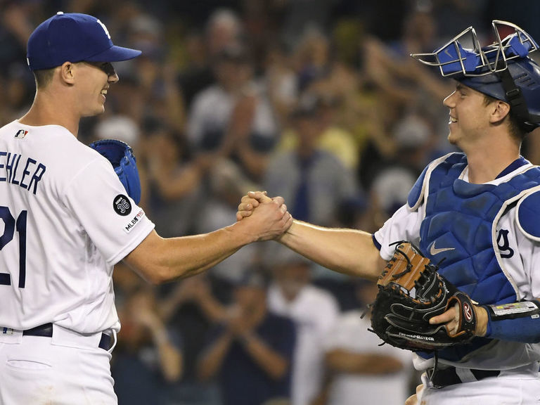 Buehler Ks 15 in completegame win vs. Padres