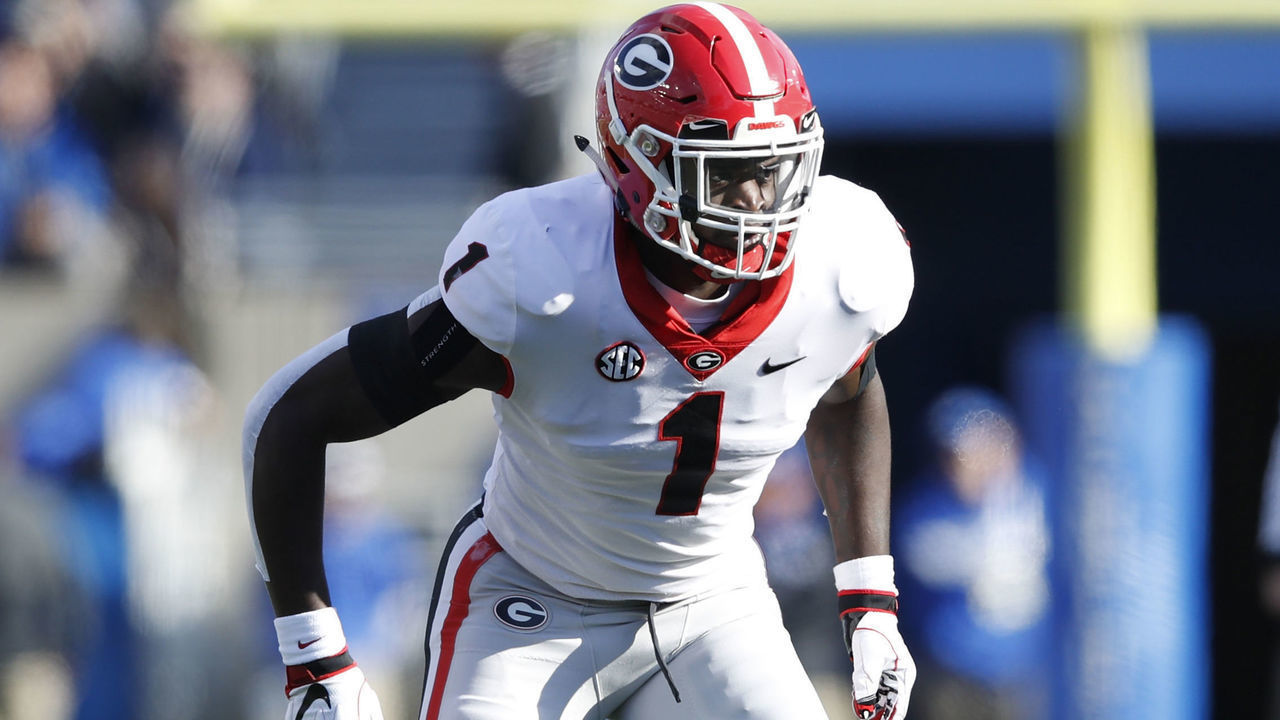 LEXINGTON, KY - NOVEMBER 03: Brenton Cox #1 of the Georgia Bulldogs in action during the game against the Kentucky Wildcats at Kroger Field on November 3, 2018 in Lexington, Kentucky. Georgia won 34-17.